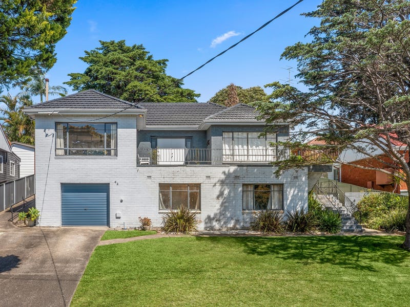 42 Abercrombie Street, West Wollongong, NSW 2500