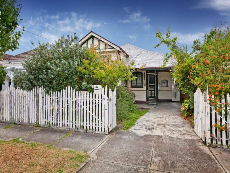 19 Fairlie Street, Yarraville, VIC 3013