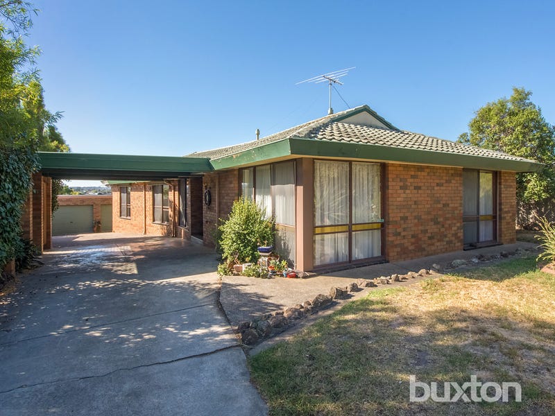 22 Moruya Drive, Grovedale, Vic 3216 Property Details