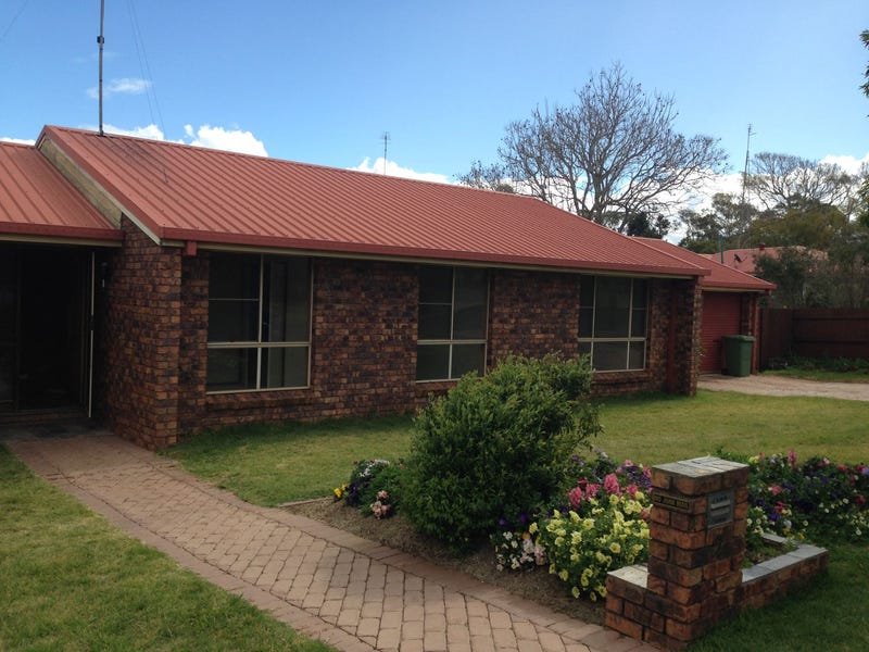 2 Cornwall Court, Drayton, QLD 4350