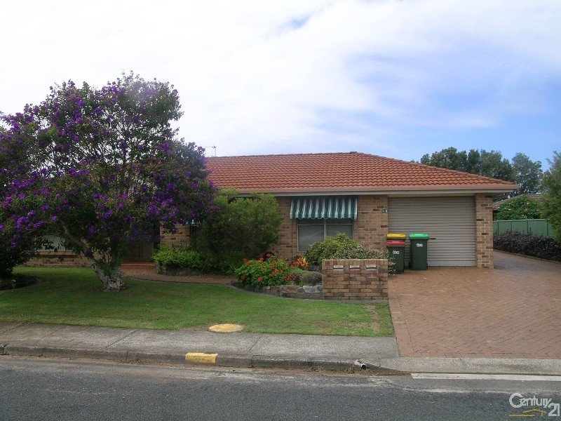 1/8 Cross Street, Forster, NSW 2428 Property Details