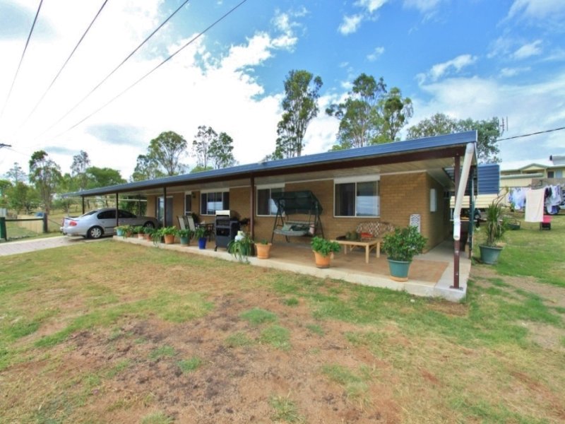 2 Markwell Street, Brooklands, Qld 4615 Property Details