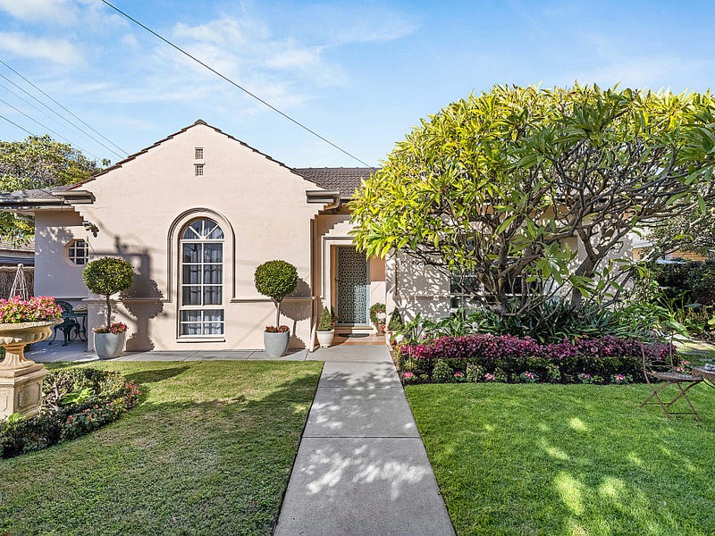 Houses for Sale in Kingston Park, SA 5049