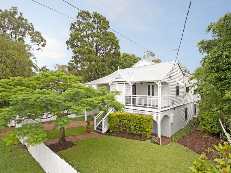 93 Barton Road, Hawthorne, Qld 4171 Property Details