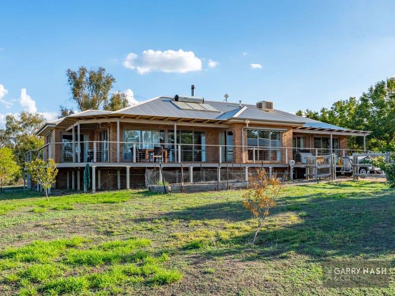 548 Lacebyglenrowan Road, Glenrowan, VIC 3675