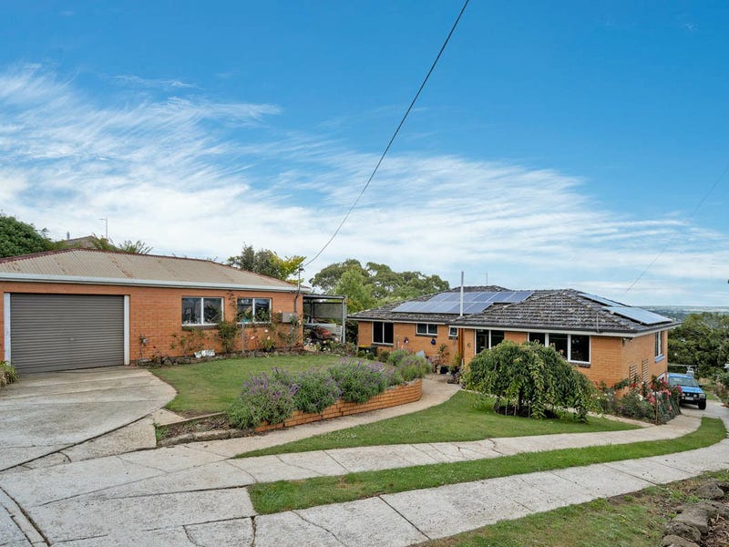 6 Tatlow Street, Smithton, Tas 7330 Property Details