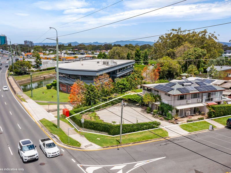 2 Deauville Drive, Southport, QLD 4215