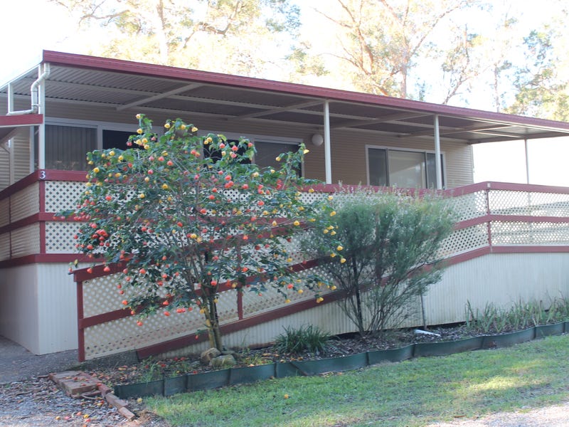 Unit 3/476 Tomakin Road, Tomakin, NSW 2537 Property Details