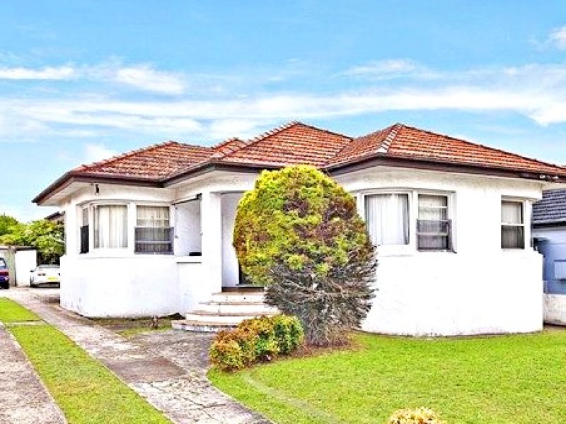 34 Hoskins Avenue, Bankstown, NSW 2200