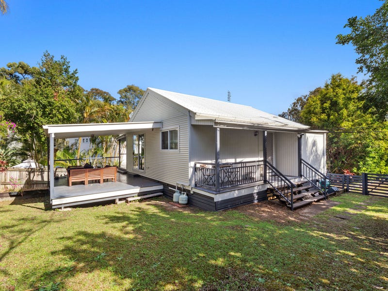 1 Nyes Crescent, Buderim, Qld 4556 Property Details