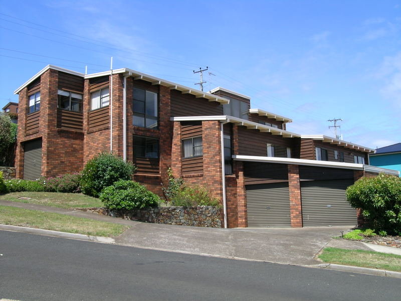 65 BelAir Crescent, Ambleside, Tas 7310 Property Details