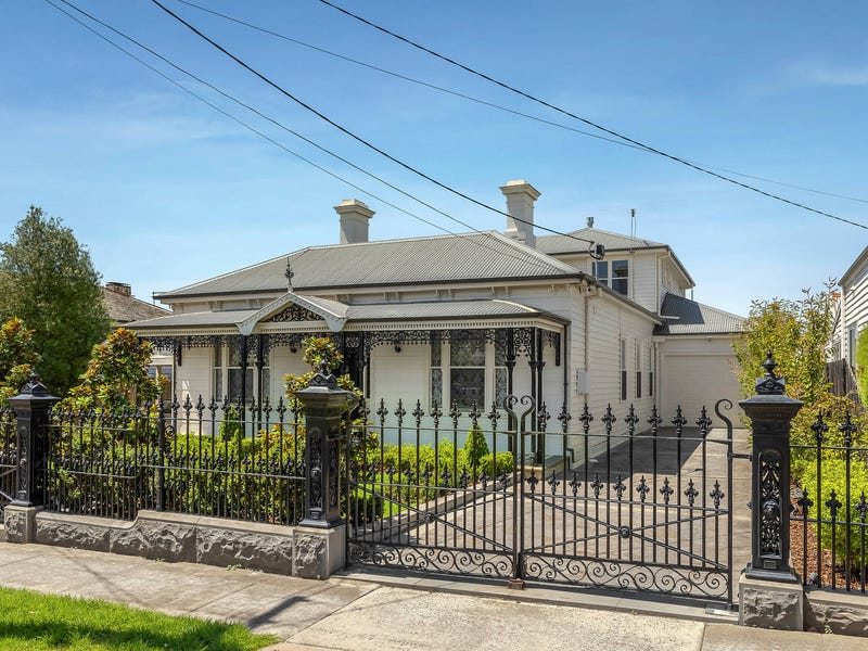 22 Ardoch Street, Essendon, Vic 3040 Property Details