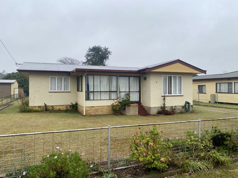 5 River Road, Kingaroy, QLD 4610