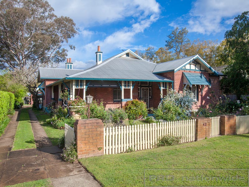 23 Queen Street, Lorn, NSW 2320 Property Details