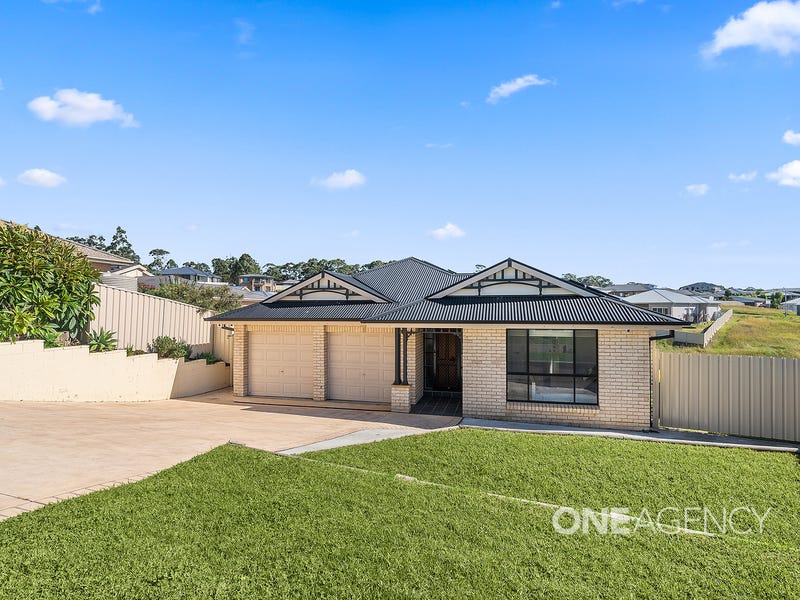 16 Narwee Link, Nowra, NSW 2541 House for Sale