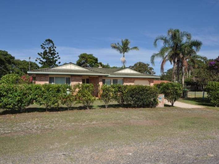 17 First Avenue, Stuarts Point, NSW 2441