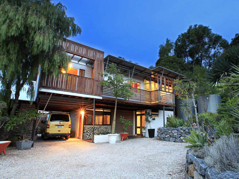 6 Eagle Bay Road, Eagle Bay, WA 6281