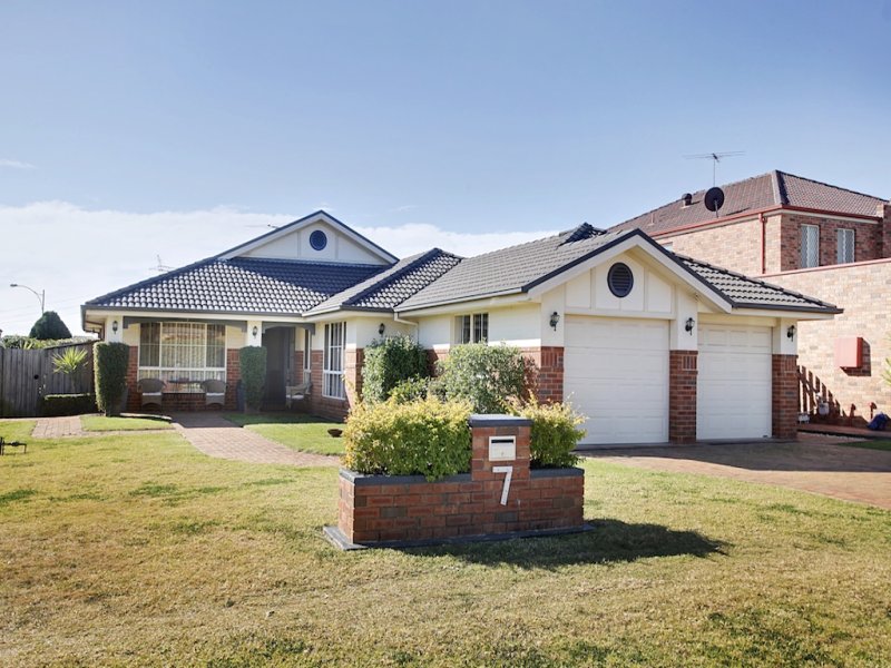 7 Dalmeny Dr, Prestons, NSW 2170 Property Details