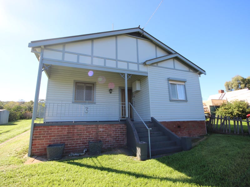 3 Emma Street, Goulburn, NSW 2580