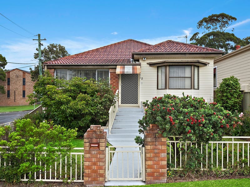 2 Midgley Street, Corrimal, NSW 2518 Property Details