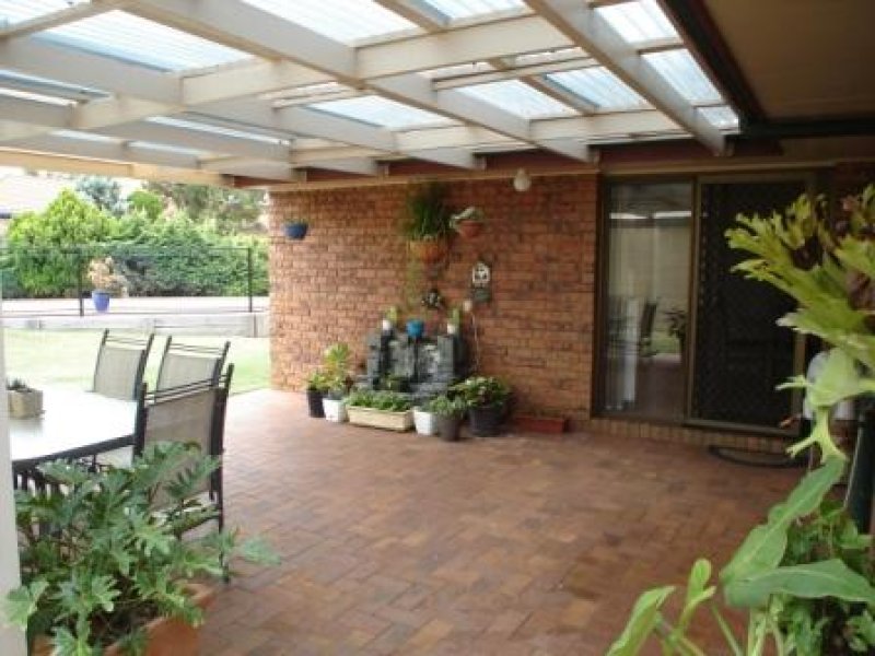 8 Gumtree Drive, Kingaroy, Qld 4610 Property Details