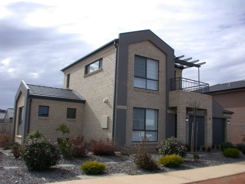 64 Bungle Bungle Cres, Harrison, ACT 2914