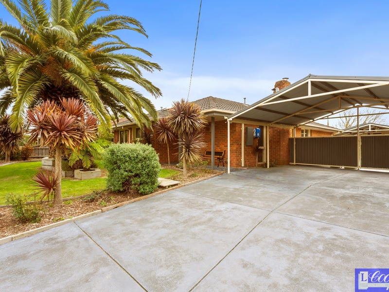 73 Pembroke Drive, Somerville, Vic 3912 Property Details