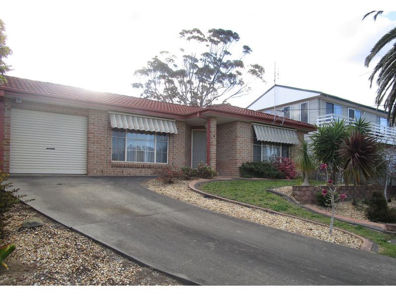 9 Blair Street, Old Erowal Bay, NSW 2540