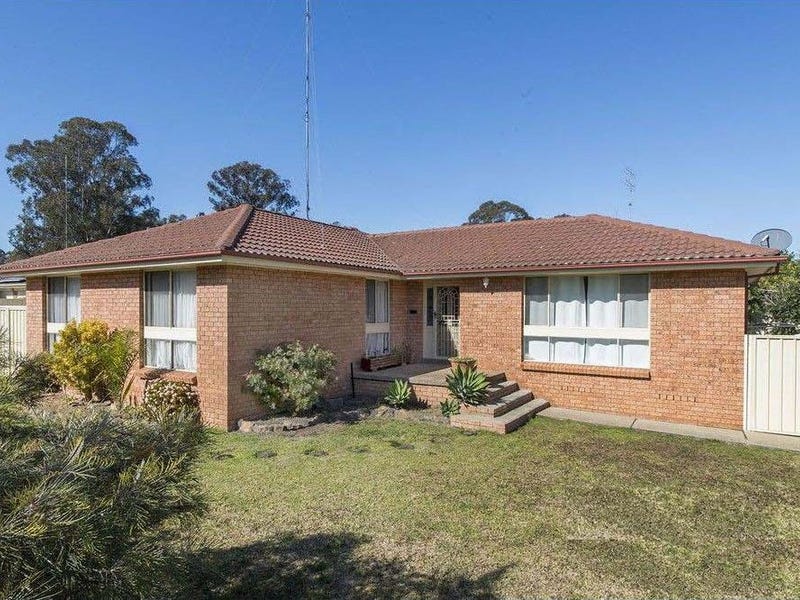 2 Farmview Drive, Cranebrook, NSW 2749