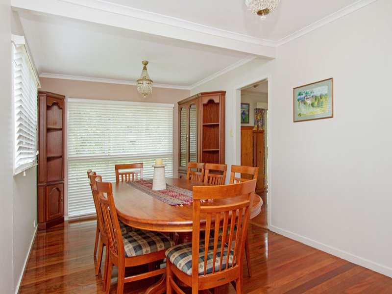 19 Jewel St, Kenmore, Qld 4069 Property Details