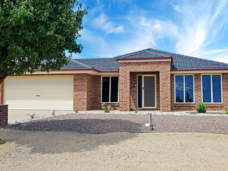 7 Boyd Avenue, Shepparton, Vic 3630 - Property Details