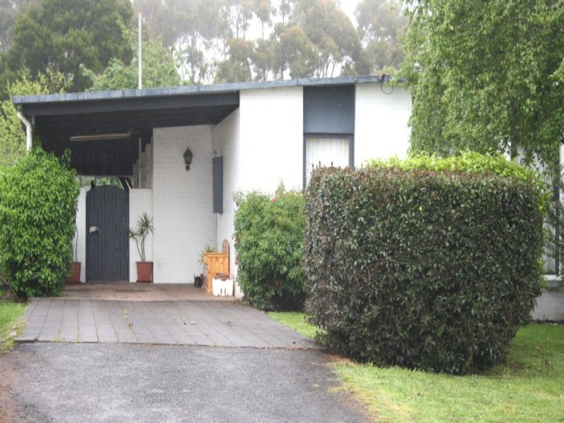 102 MINE ROAD, Korumburra, Vic 3950 Property Details