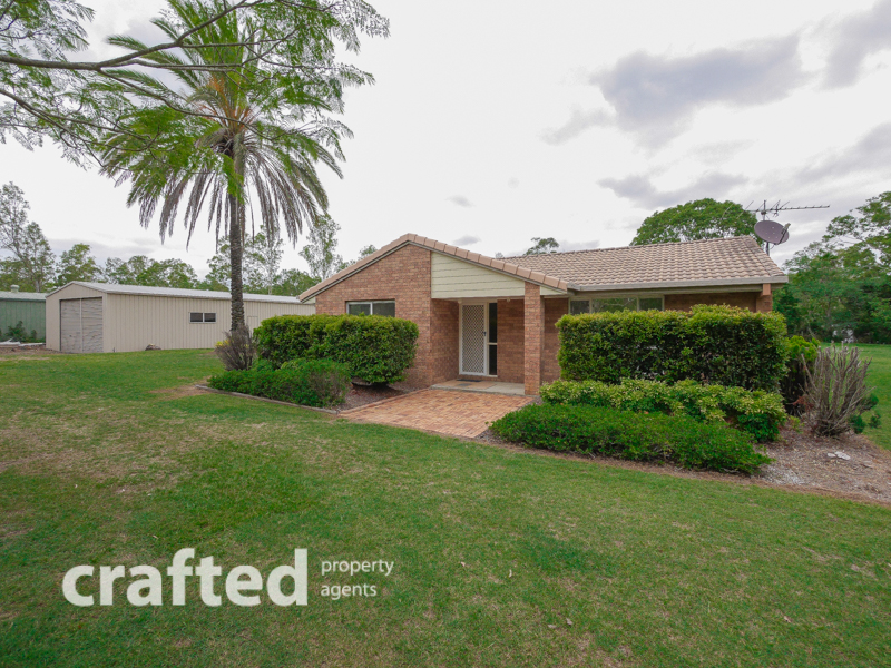 2430 Jindabyne Court, Greenbank, Qld 4124 Property Details