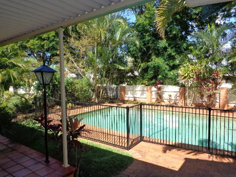 29 Clifford Street, Woody Point, Qld 4019