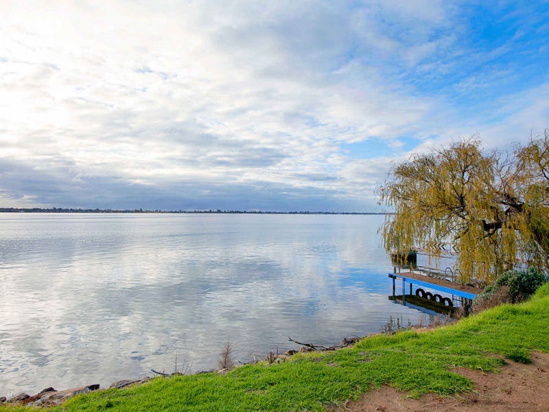 33 River Road, Yarrawonga, Vic 3730 Property Details