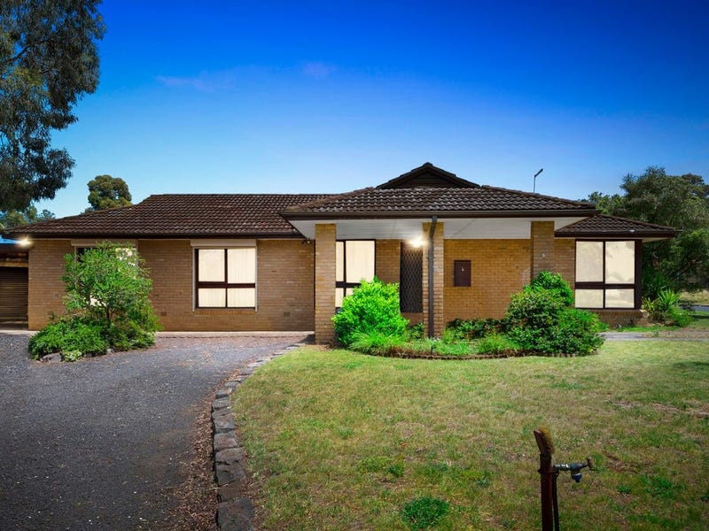 6 Patricia Place, Melton West, VIC 3337