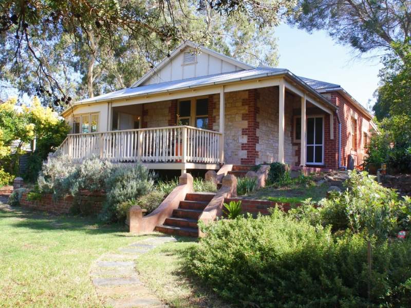 16 Avenue, Blackwood, SA 5051 Property Details