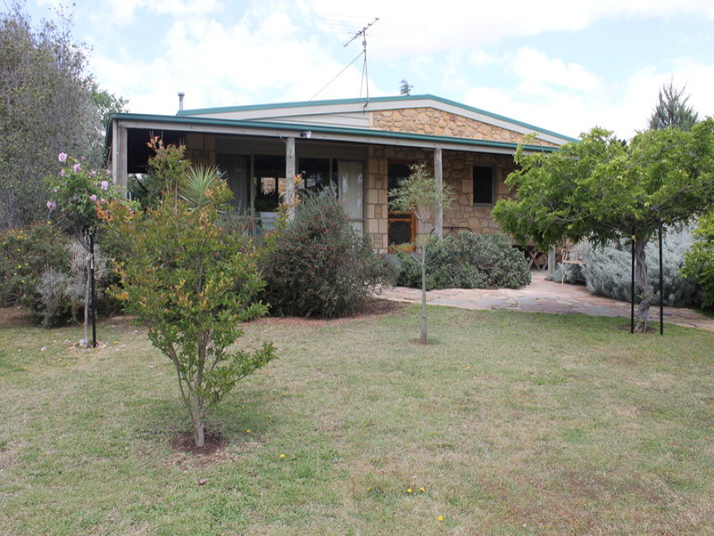 17 Dickie Street, Bacchus Marsh, VIC 3340