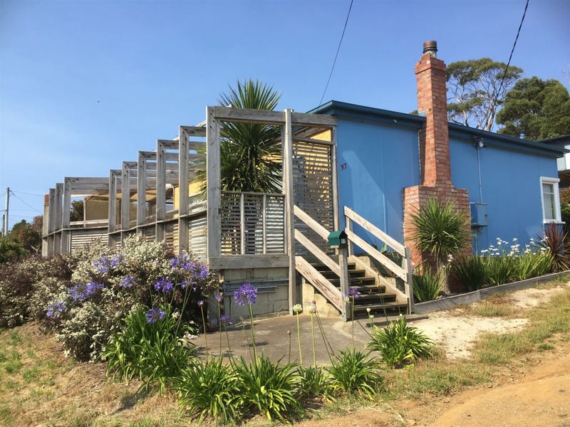 37 Spitfarm Road, Opossum Bay, TAS 7023