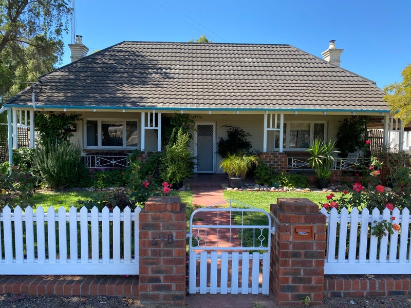 198 Avon Terrace, York, WA 6302