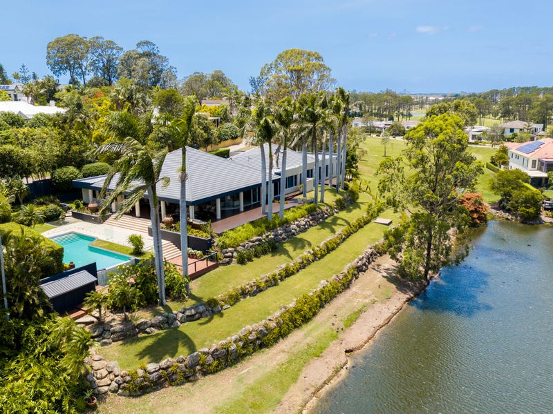 Houses for Sale in Sanctuary Cove, QLD 4212 Pg. 4