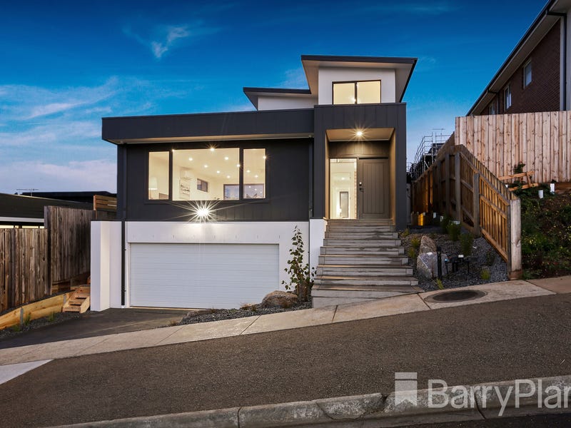 11 Clifford Street, Highton, Vic 3216 Property Details