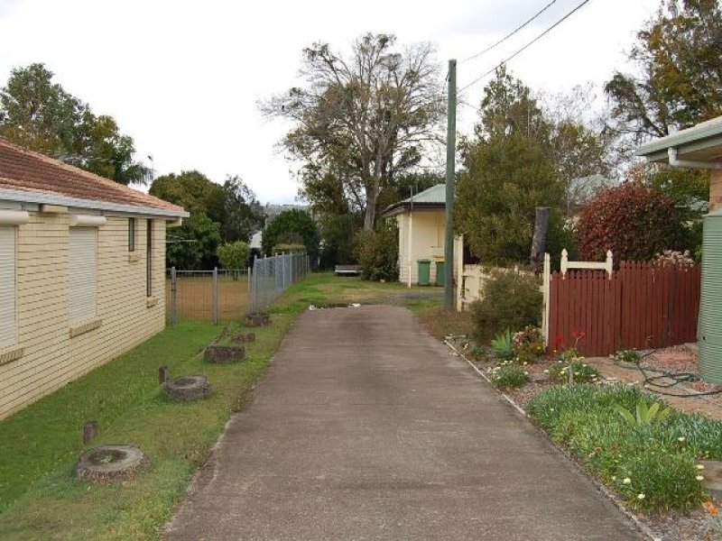 2a (4) Walkers Lane, Booval, Qld 4304 Property Details
