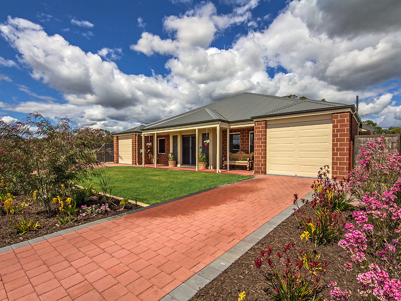 76 Mead Street, Byford, WA 6122