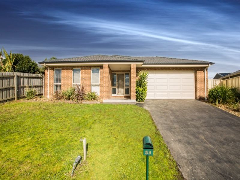 59 Brookland Greens Boulevard, Cranbourne, Vic 3977 Property Details