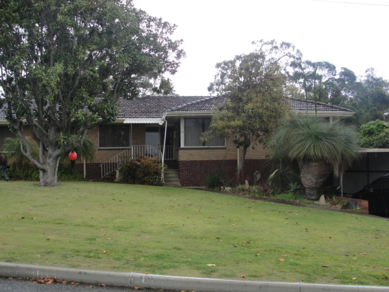 19 Almondbury Road, Ardross, WA 6153