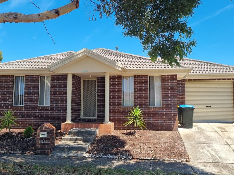 2/71 Kingston Boulevard, Hoppers Crossing, VIC 3029