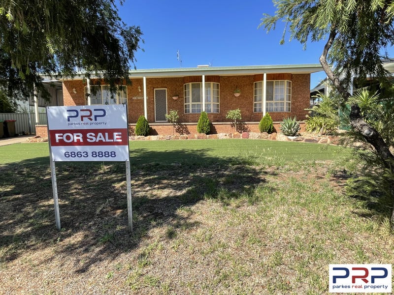 81 Woodward Street, Parkes, NSW 2870 Property Details