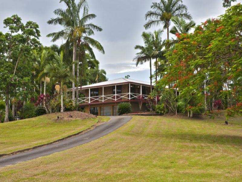 409 Flying Fish Point Road, Innisfail, Qld 4860 Property Details