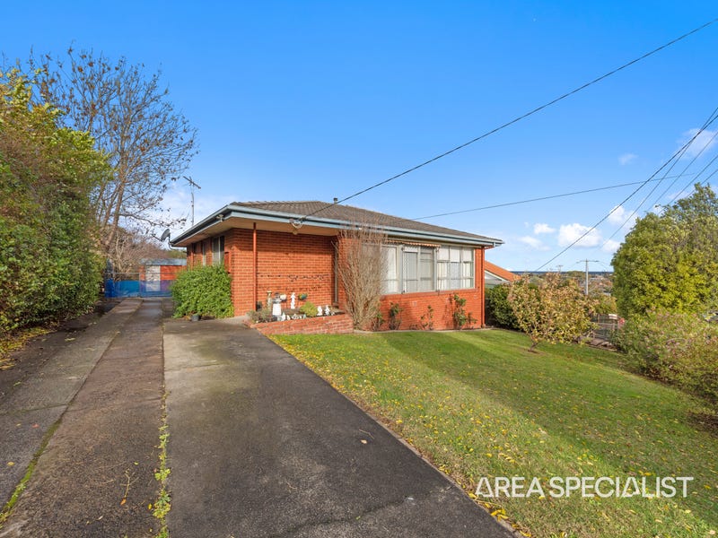 Houses for Sale in Pakenham, VIC 3810